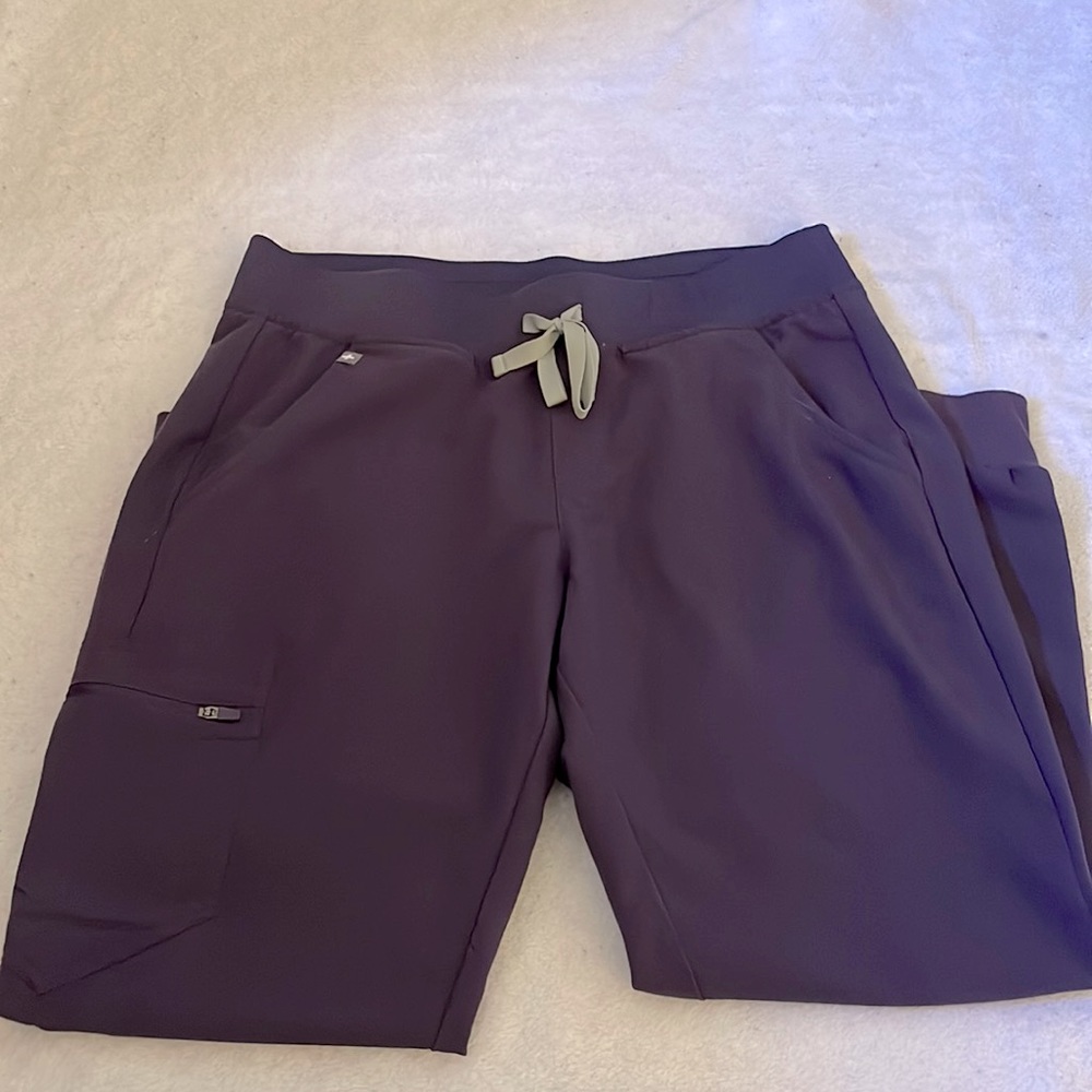 FIGS Zamora Jogger Scrubs